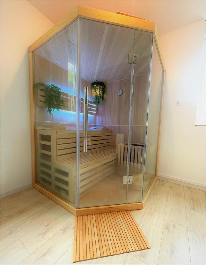 Sauna en bord de rivière Morez Extérieur photo